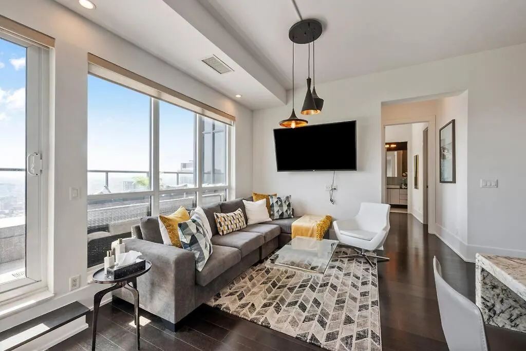 דירות טורונטו 5-Star Panoramic View And Large Terrace By Cn Tower